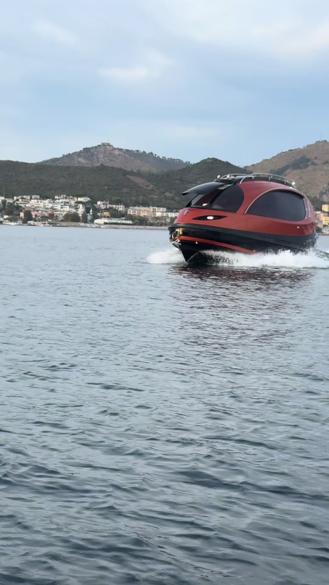 @Jet Capsule