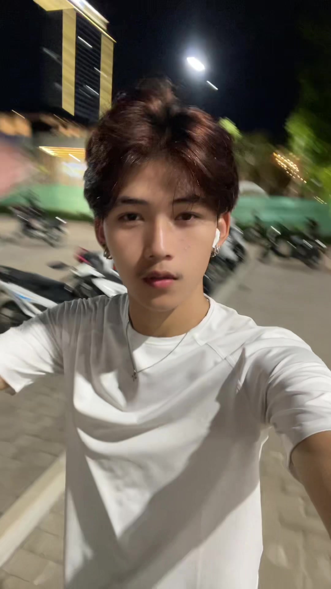 @Herp Ravy 🇰🇭/🇻🇳