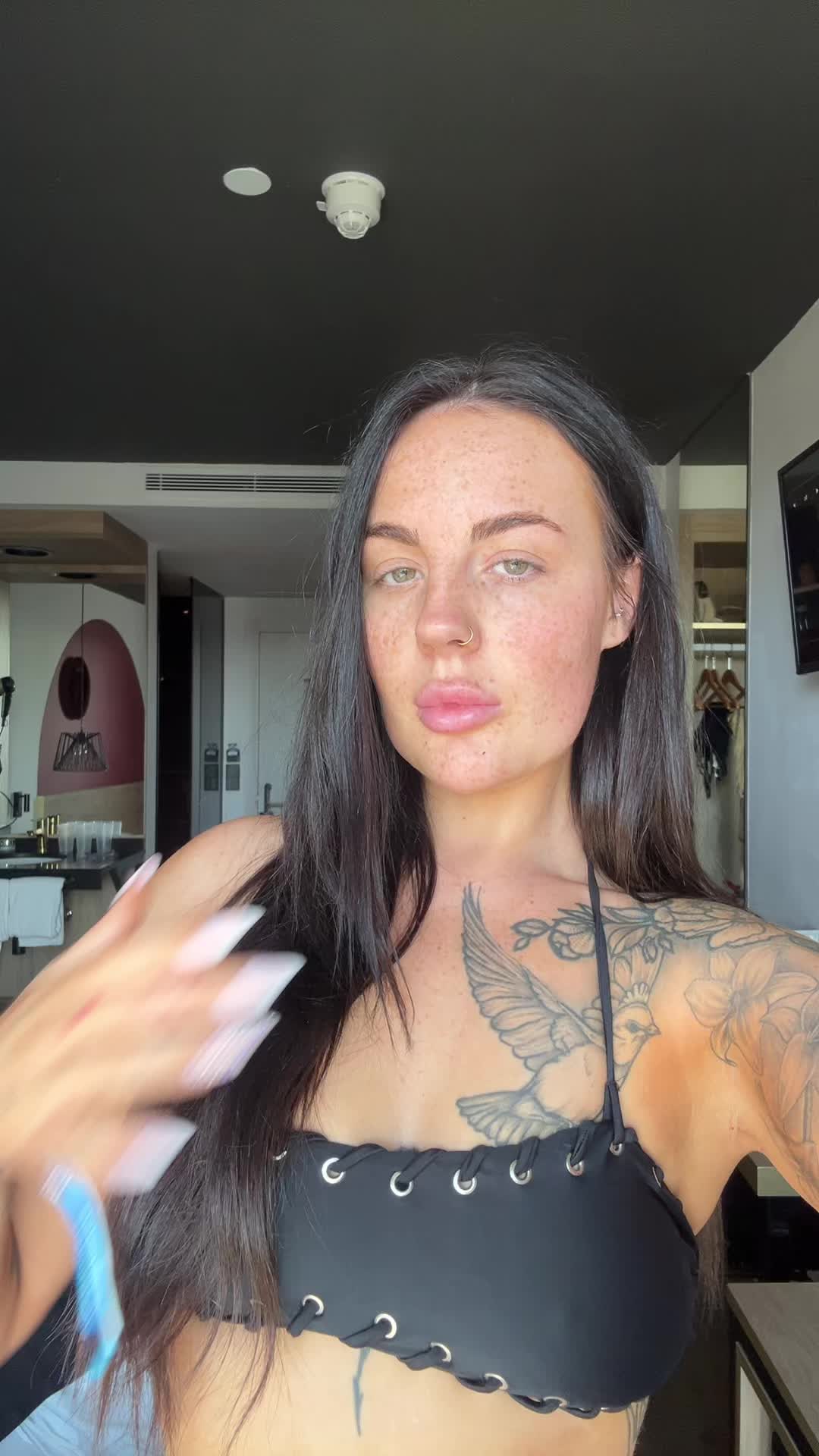 @Mai 🪽