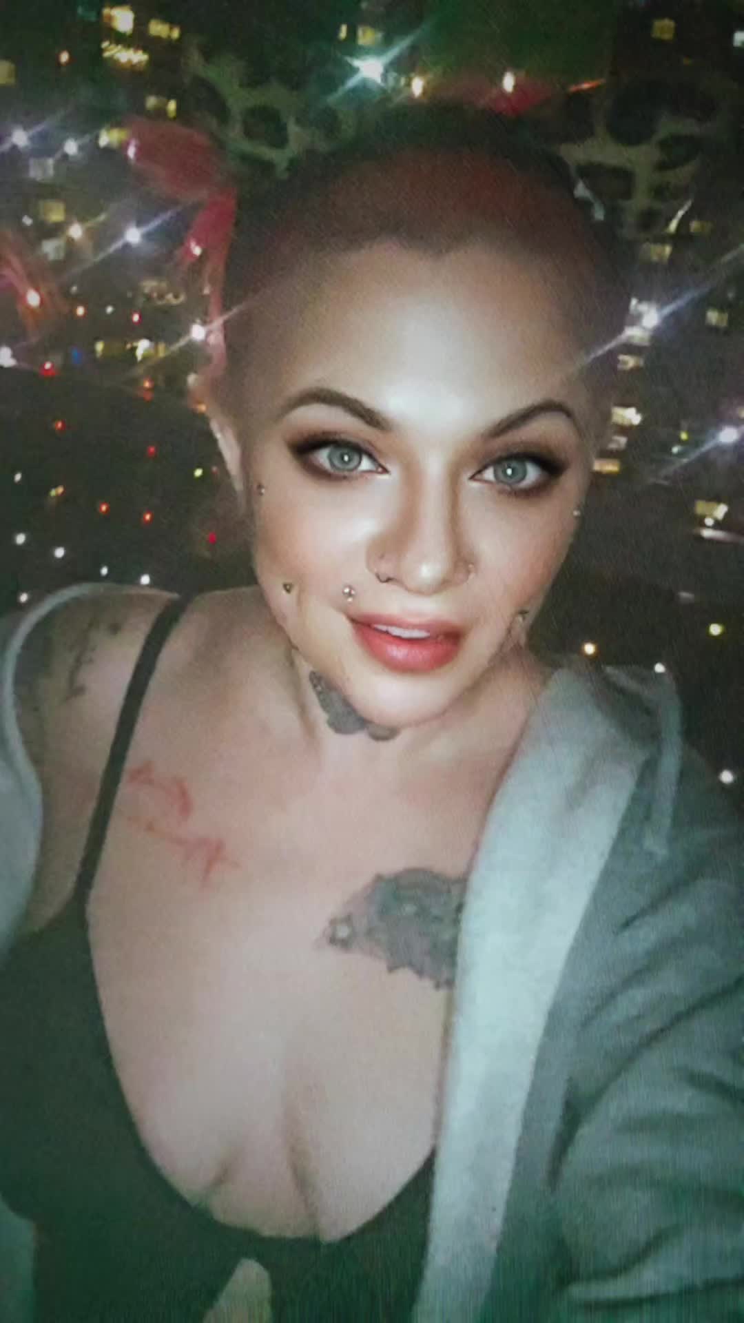 @Tasha 🫦