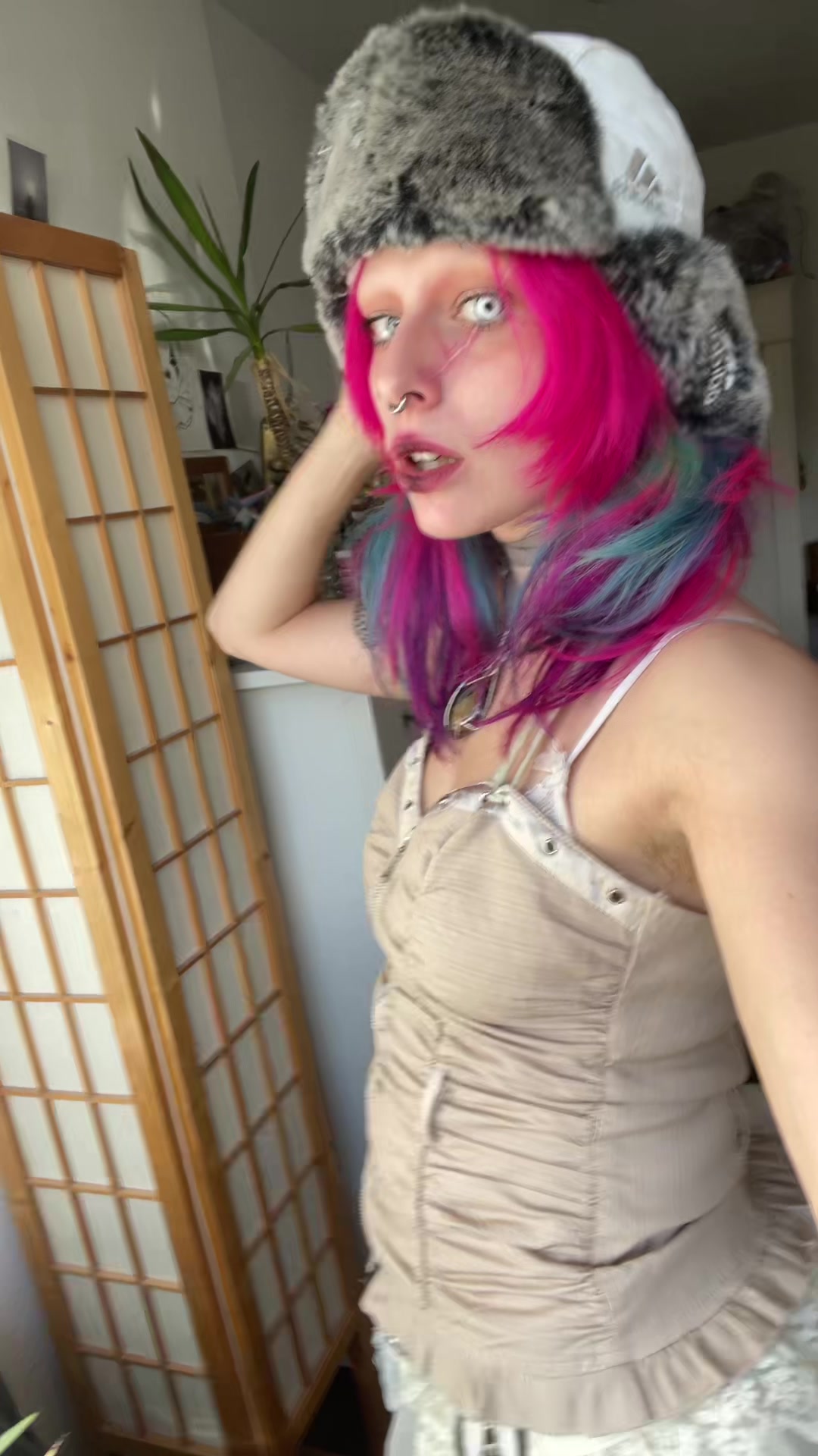 @weirdlywelldressed