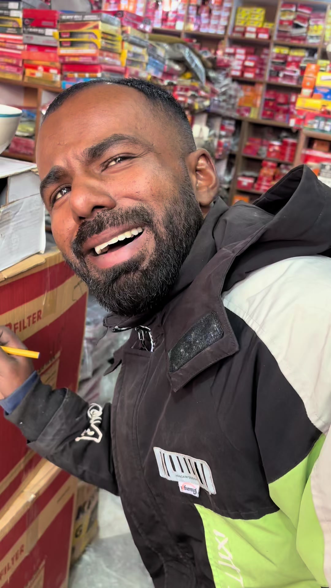 @Chota Don Sialkoti 🏴&zwj;☠️🦅