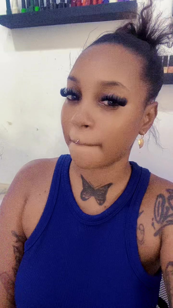 @TattedNailTech
