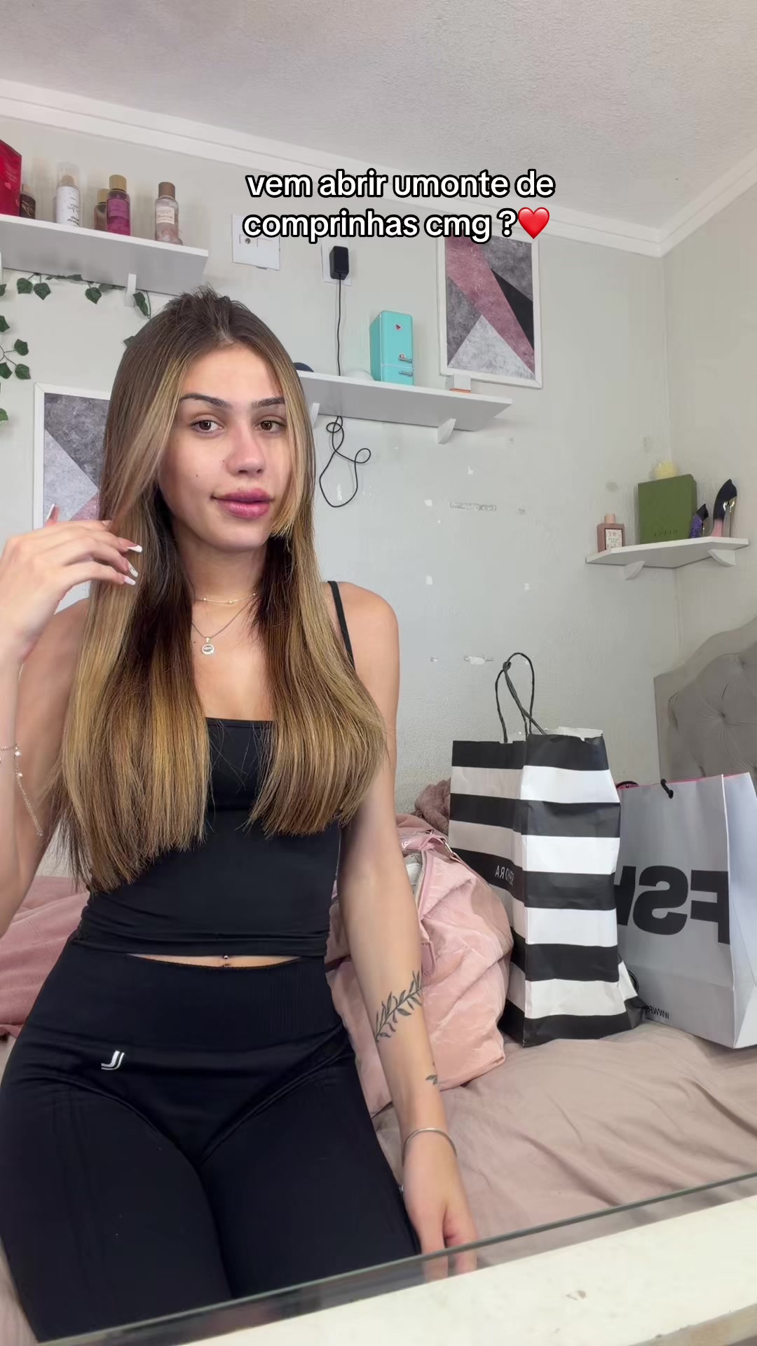 @manuellaollv