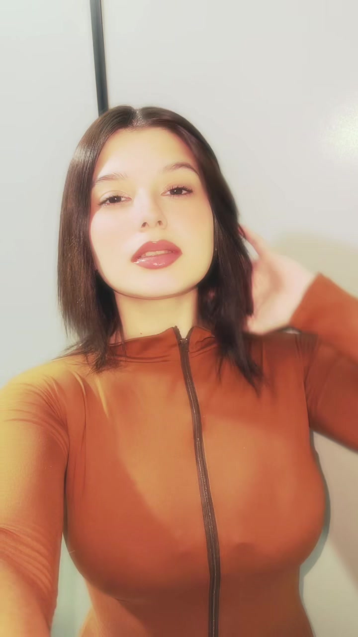 @sairanazarena_