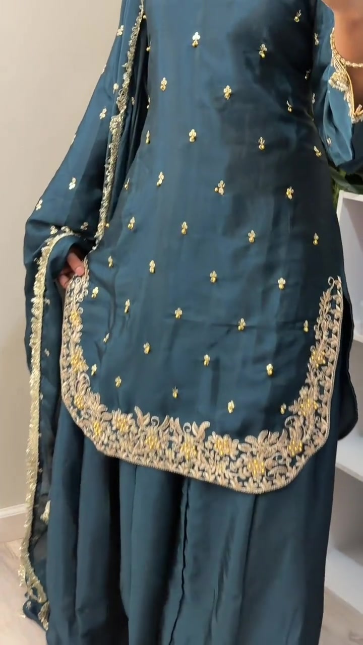 @Desi Ghar Collections
