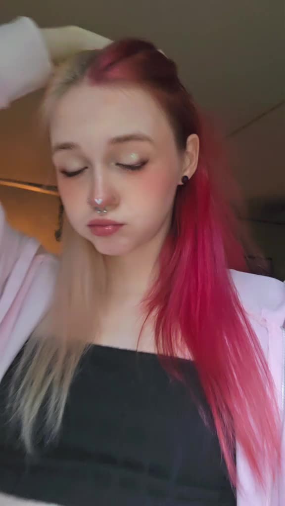 @Carebear🦋🍃