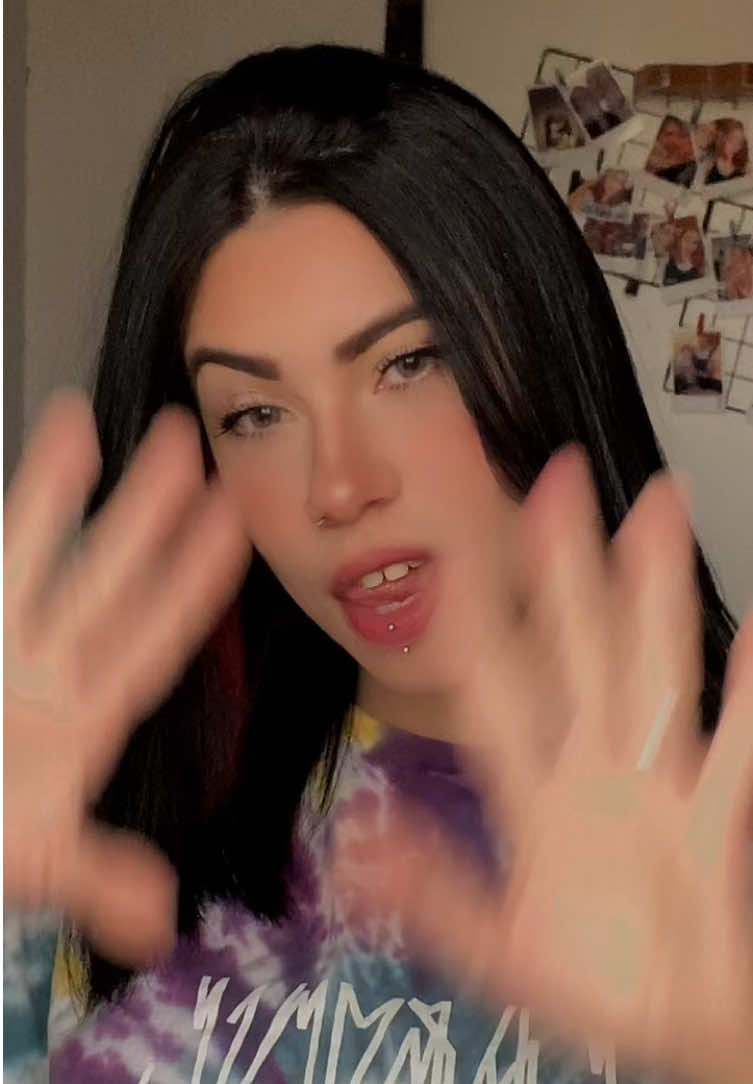 @B Á H