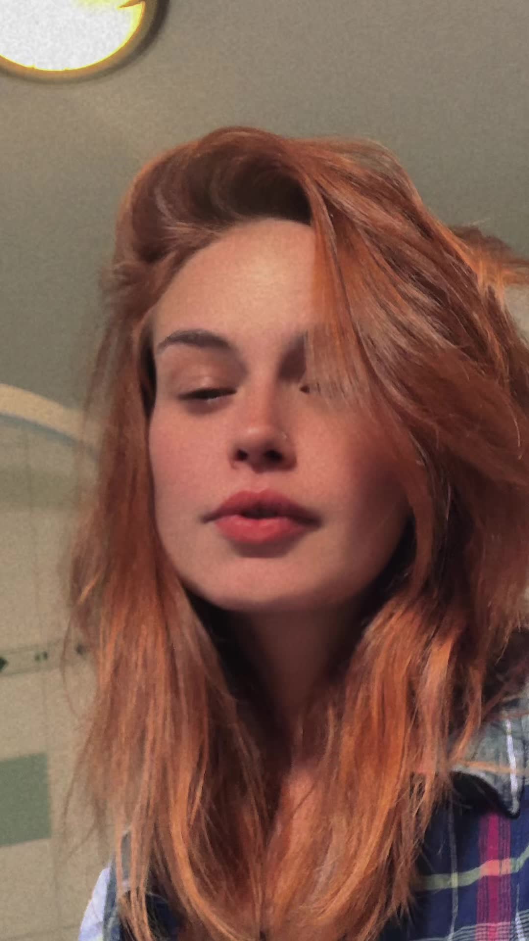 @🦋𝓙𝓾𝓵𝓲𝓪🦋