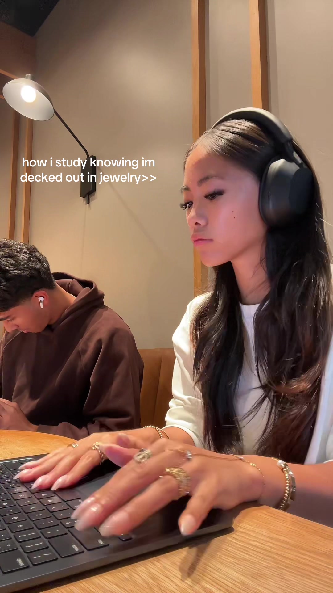@notellieyong
