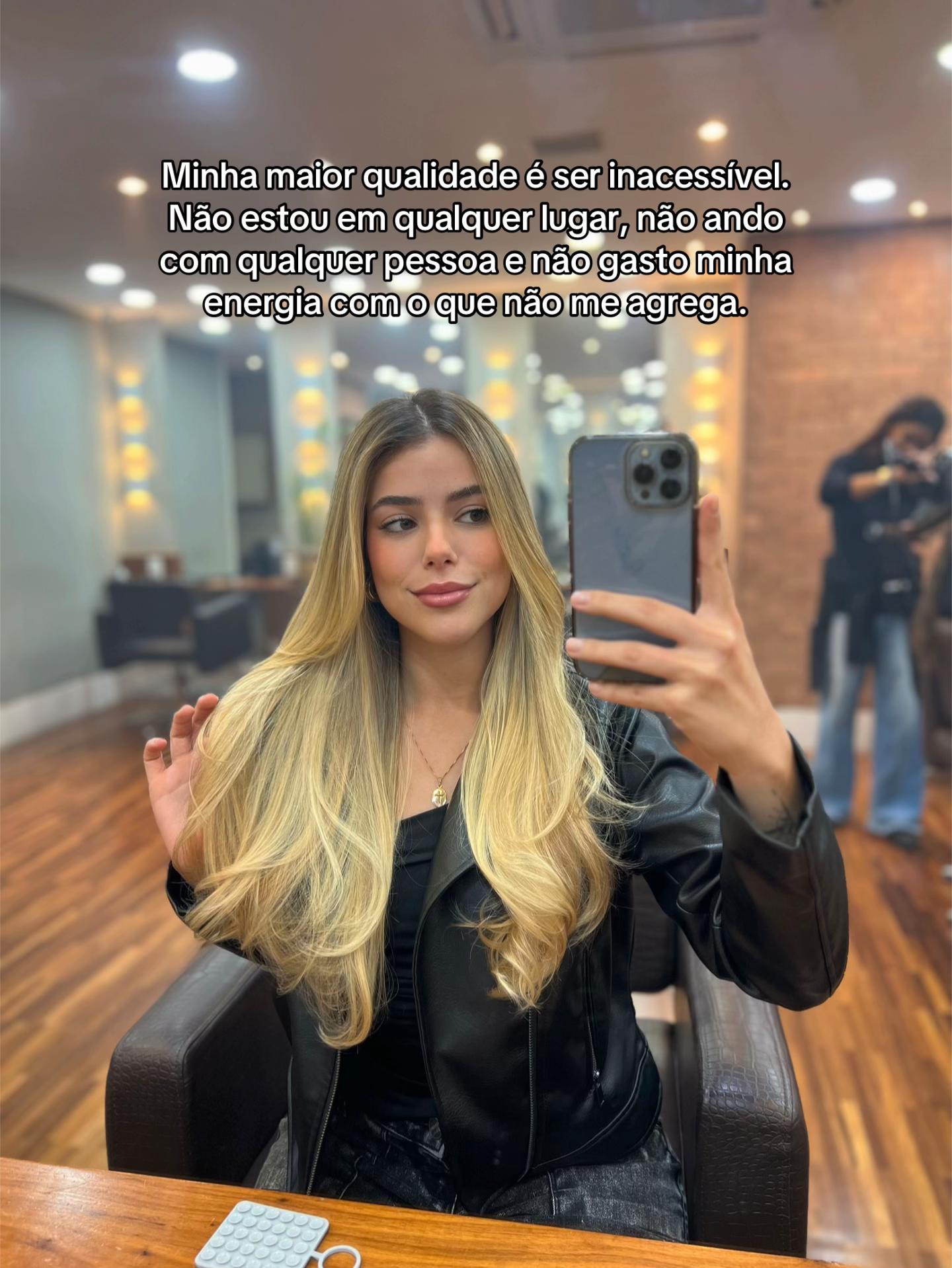 @Julia Cyrino