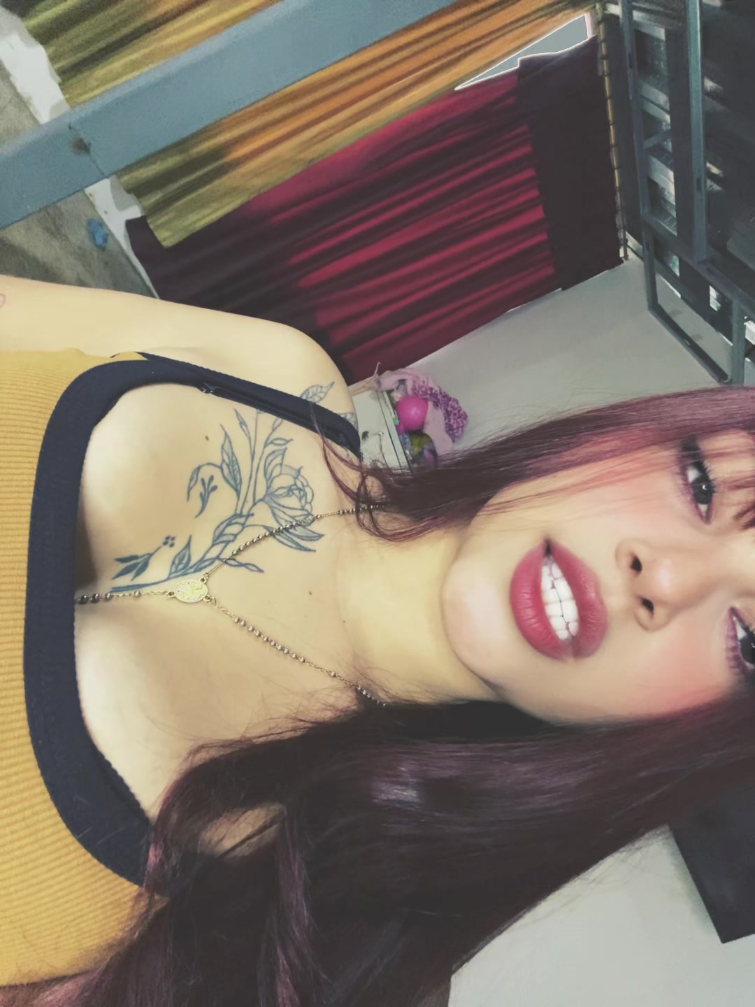 @𝐄 𝐌 𝐈 𝐋 𝐘 🎀