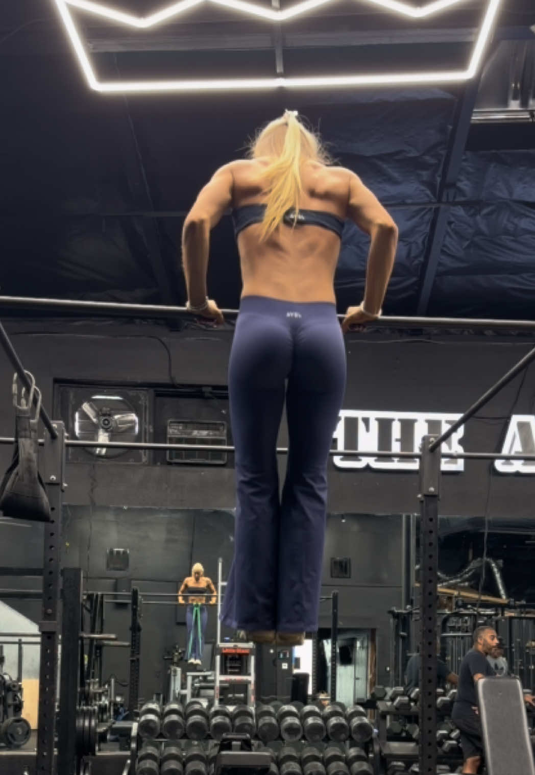 @Sydneyxfreeweights