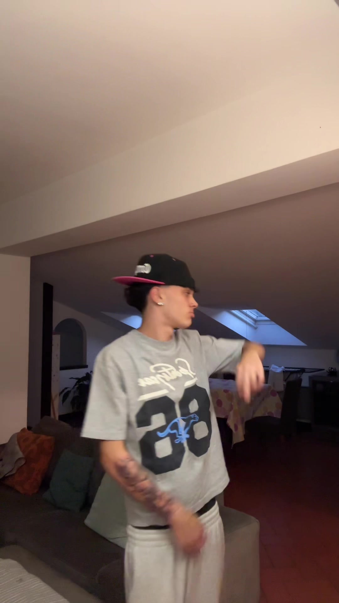 @ddagiox_🦅