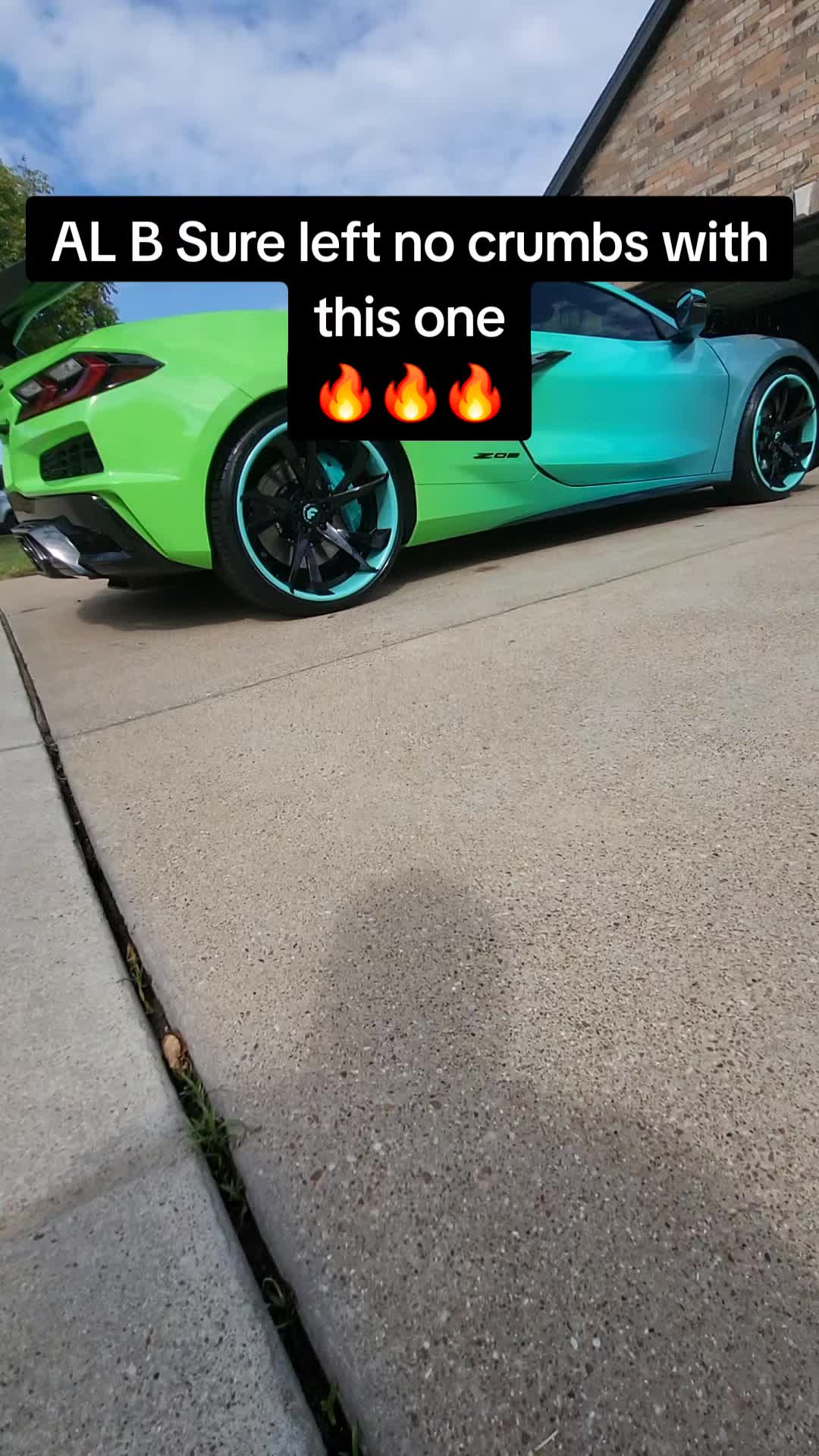 @MoMoney