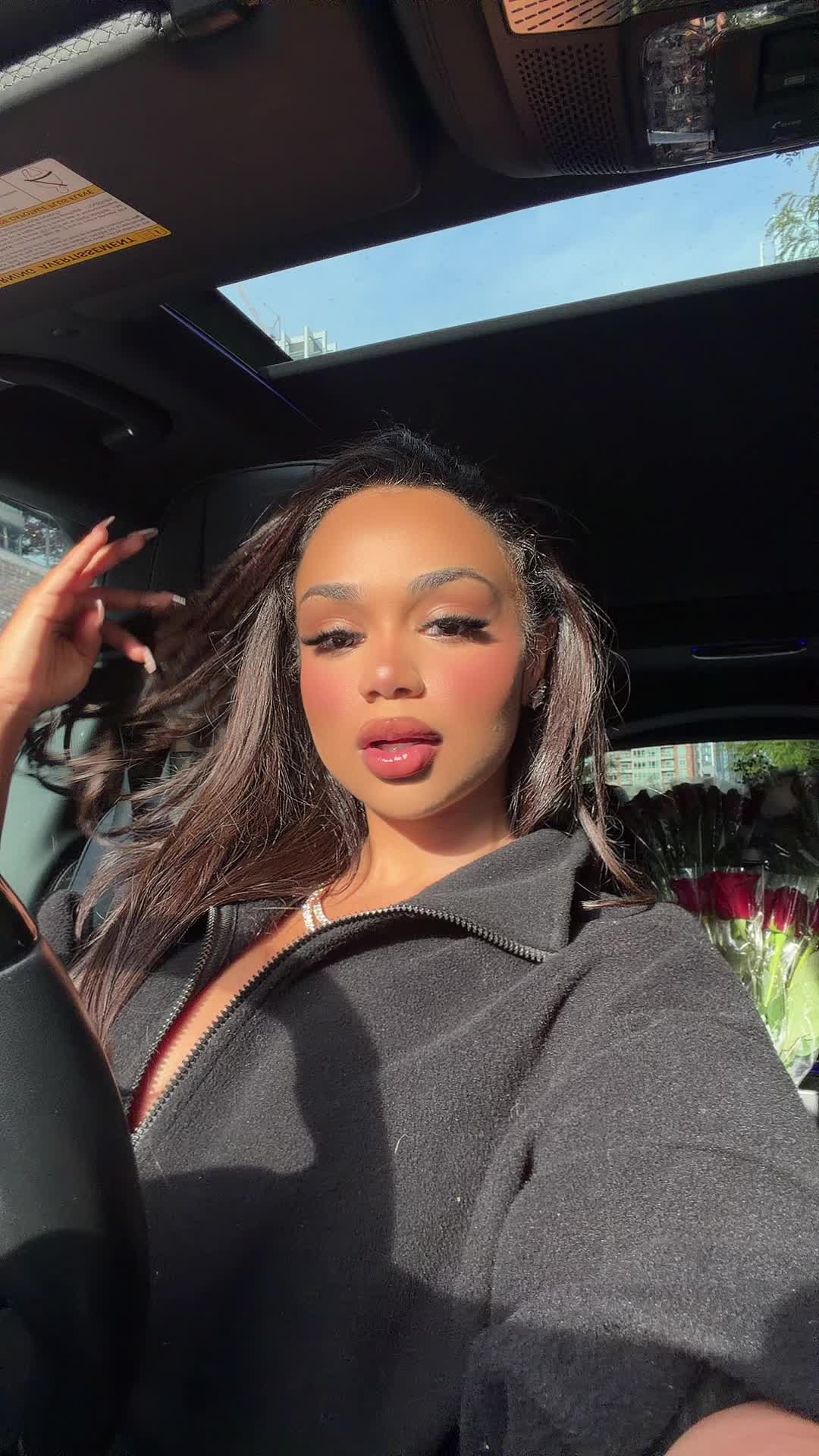 @Lala