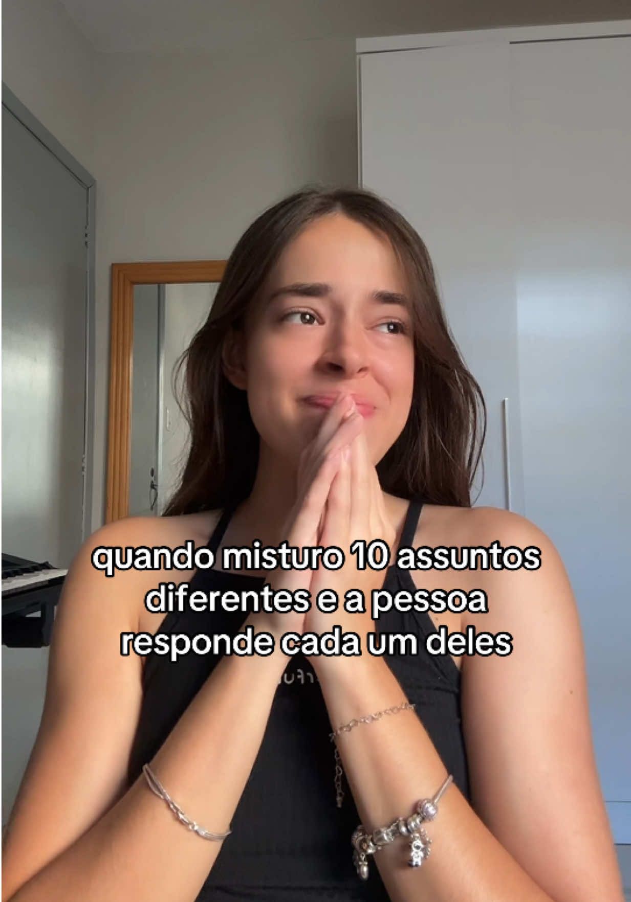 @Julia Andrade