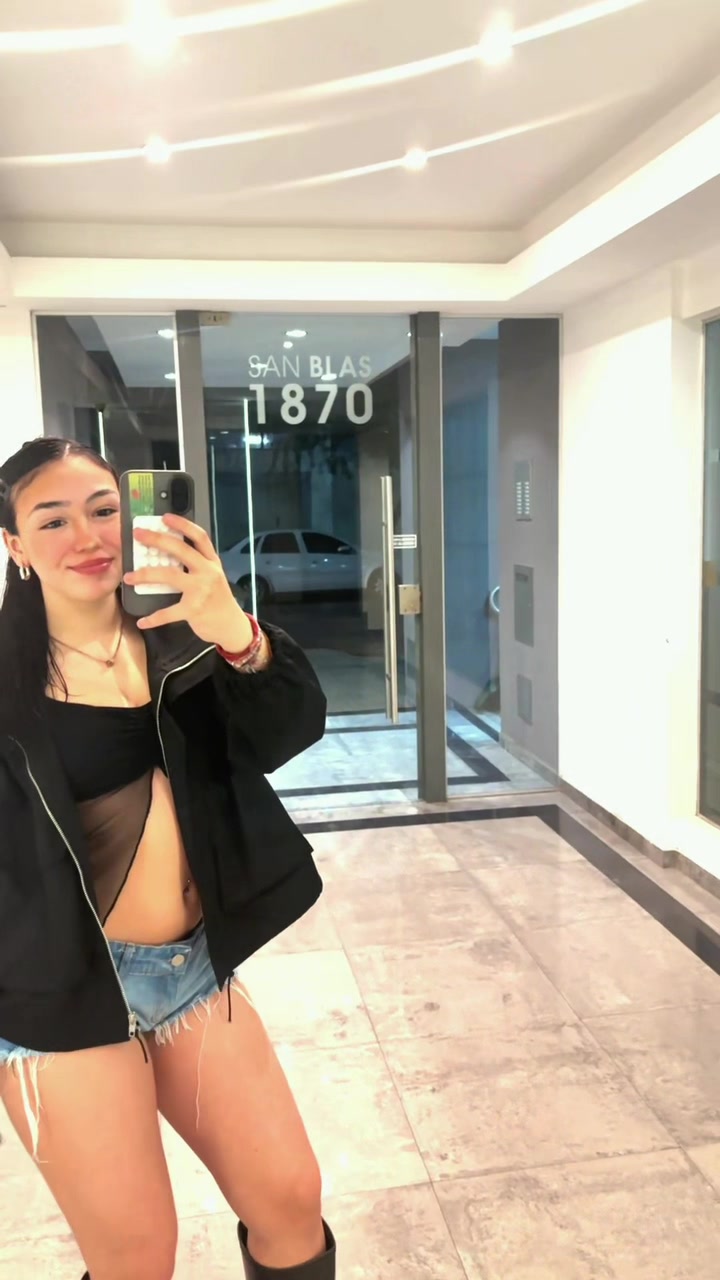 @Valentina⚓️