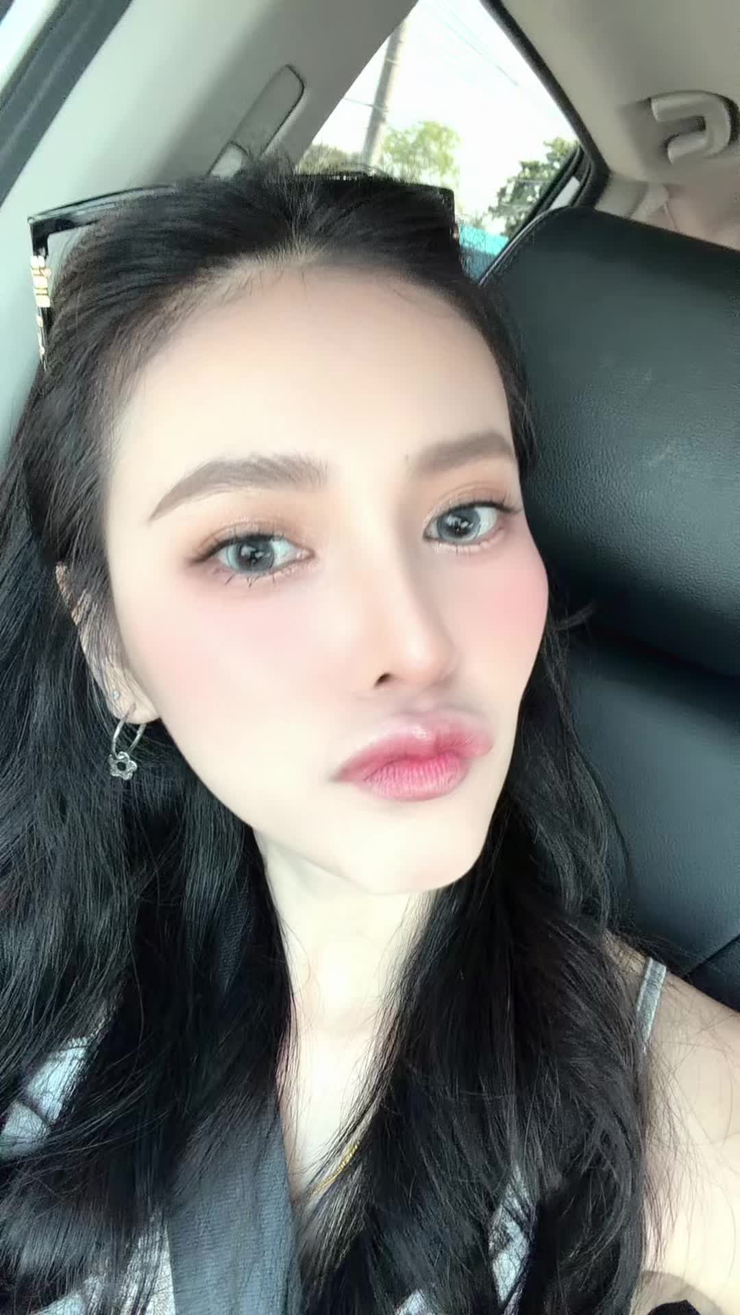 @nam_sayhello (ช่องหลัก)