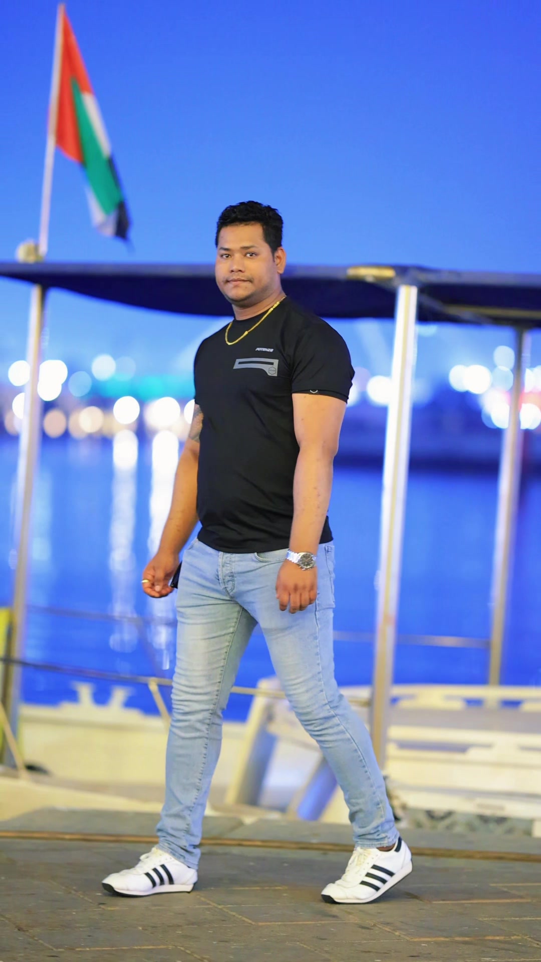 @suman shrestha 🇦🇪🇦🇪🇦🇪