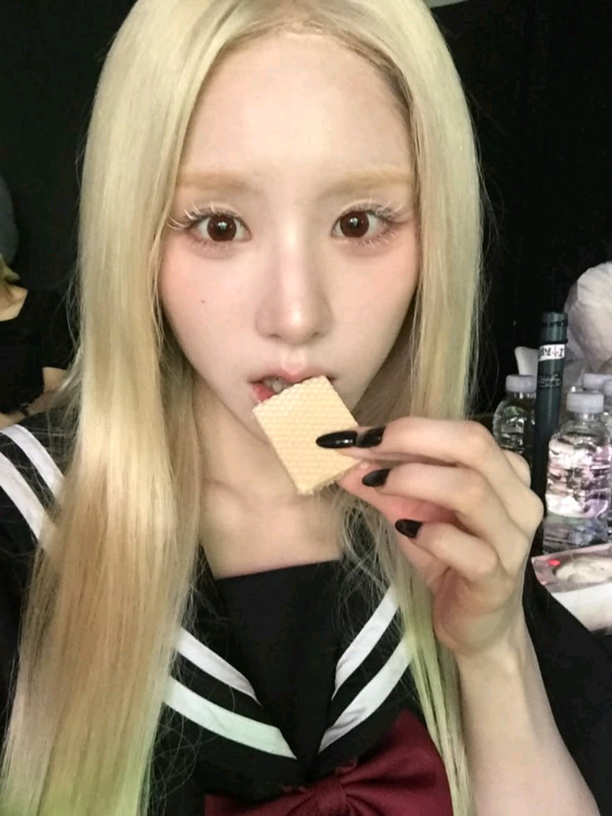 @may 𐙚⋆.˚