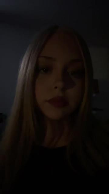 @zoemberassing