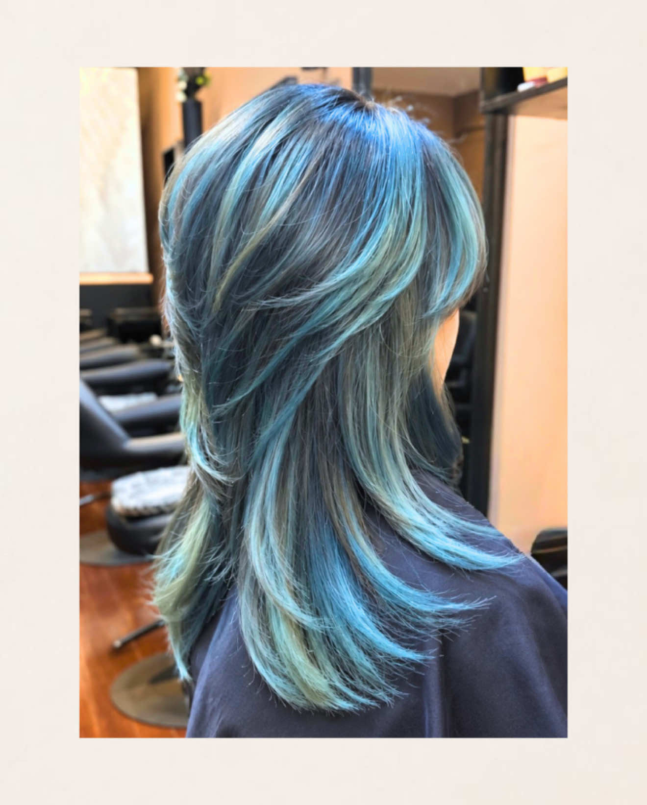 @therightlooksalon