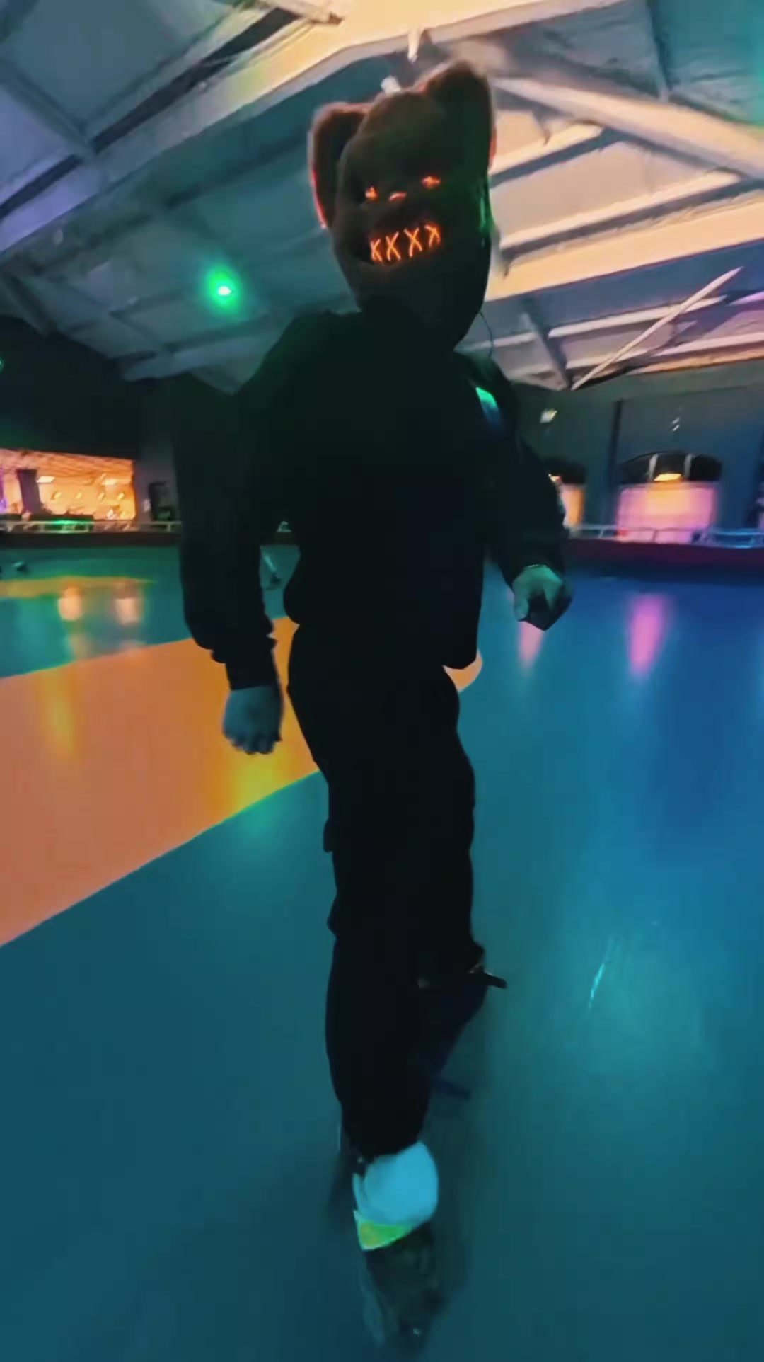 @💚🖤🛼Gazzaonsk8s⛸️🖤💚