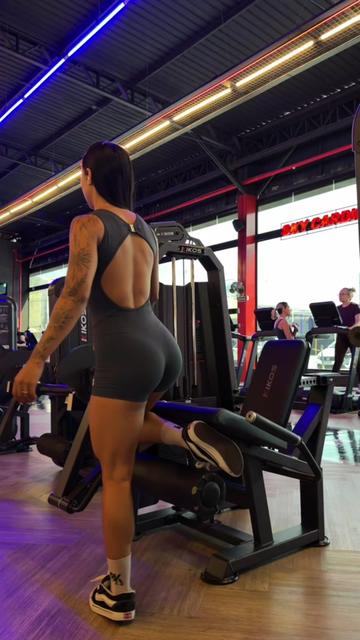 @cibeleloren_fit