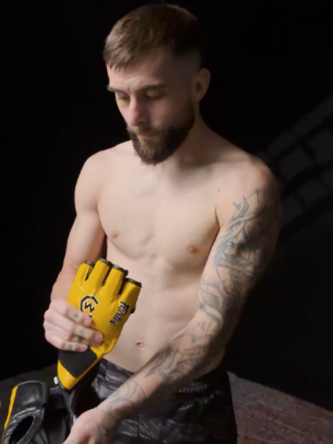 @Cage Warriors
