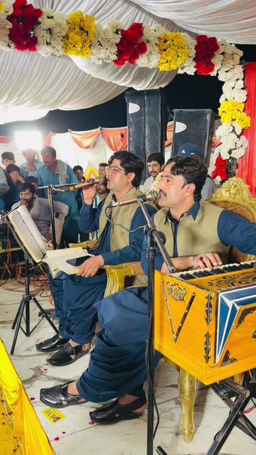 @Singer Tahir Farooq