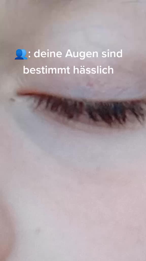 @(: <3