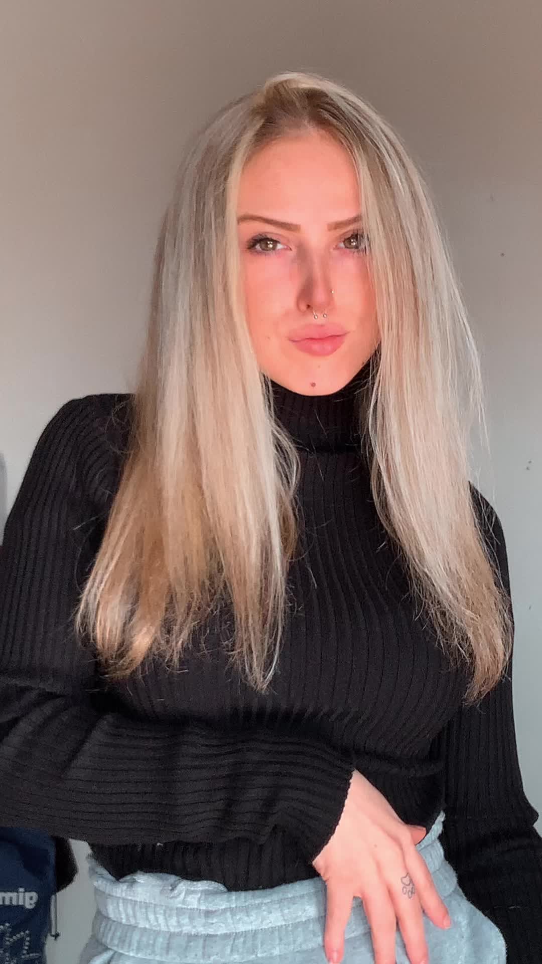 @Valevasia