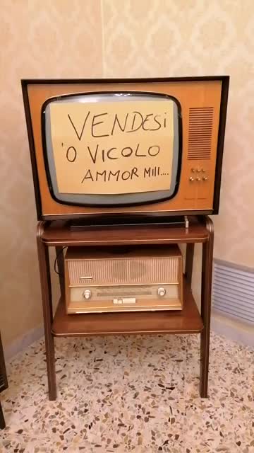 @O vicolo 'e l'aller&iacute;a