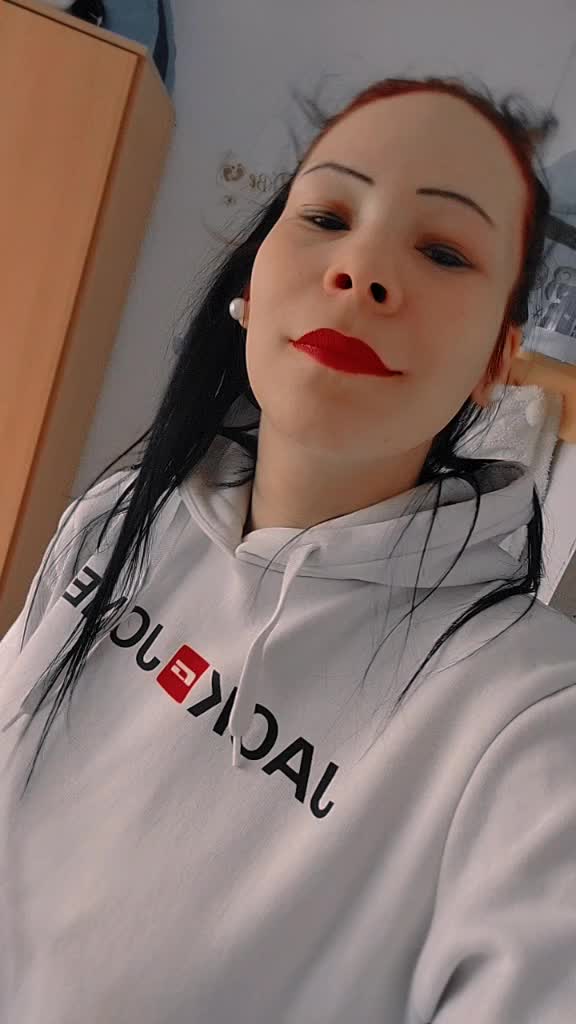 @Missunperfekt0