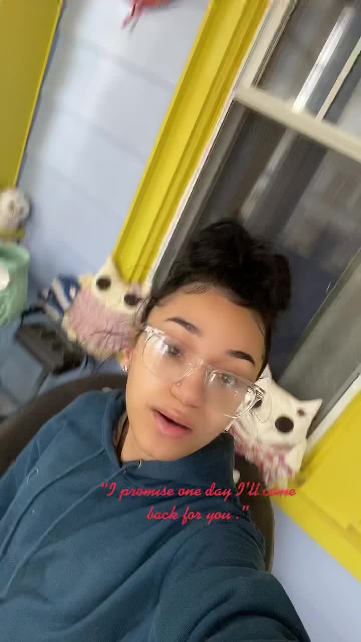 @Ell&eacute; ☁️