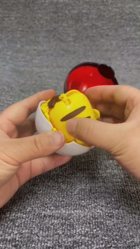 @pokeballtoys