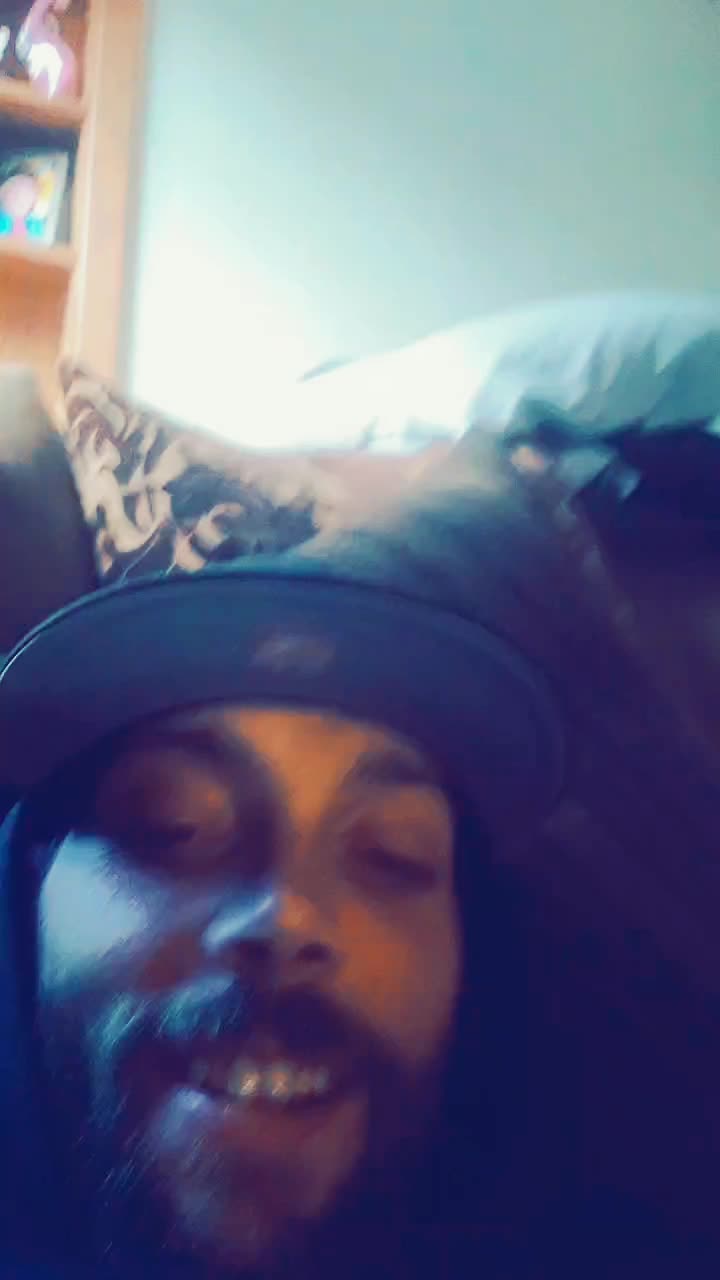 @@une