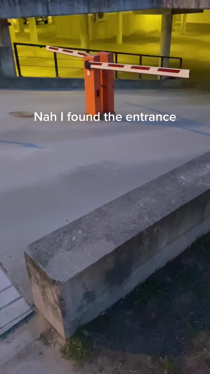 @👨🏼&zwj;🦳