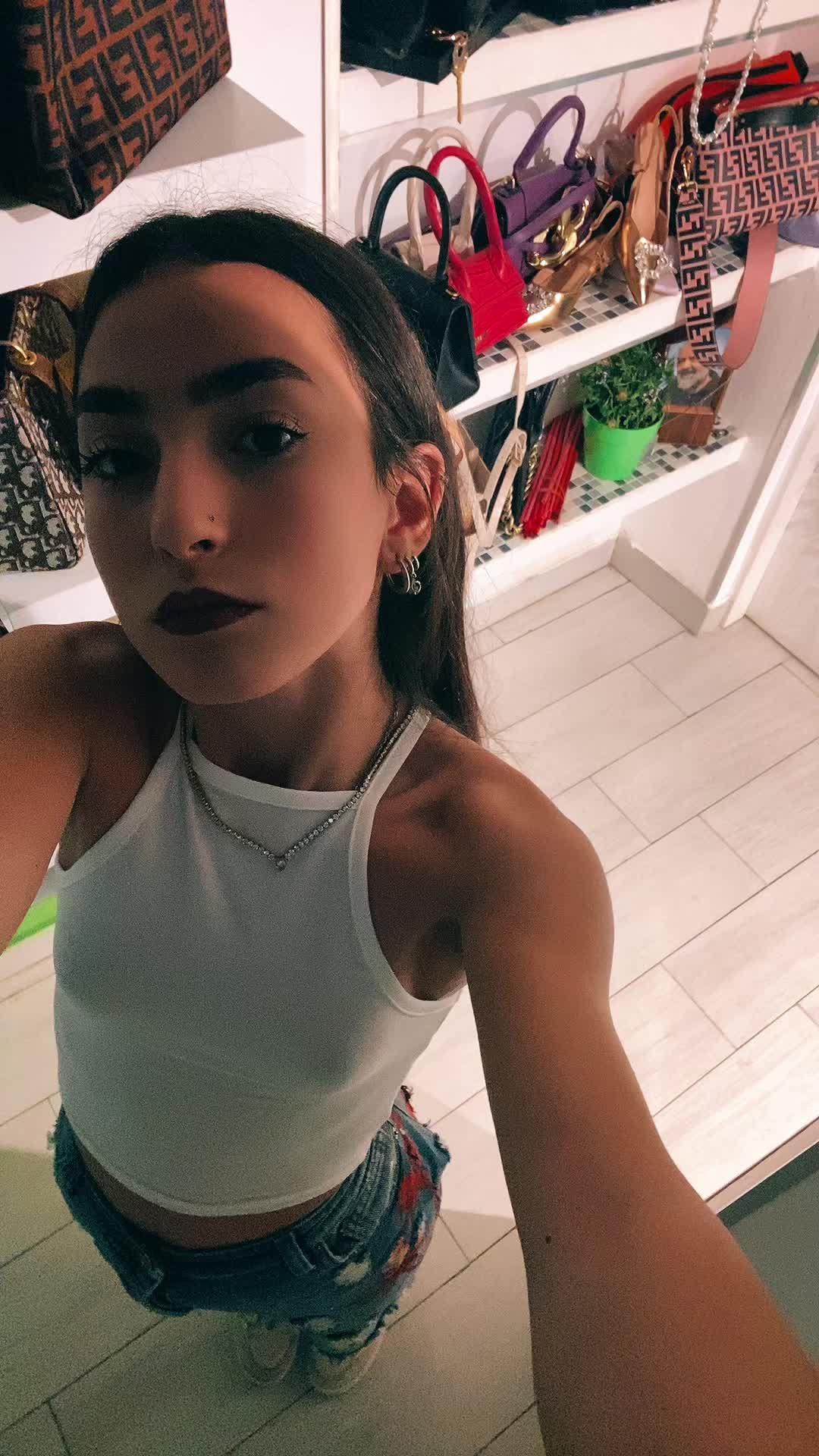 @About_ange_