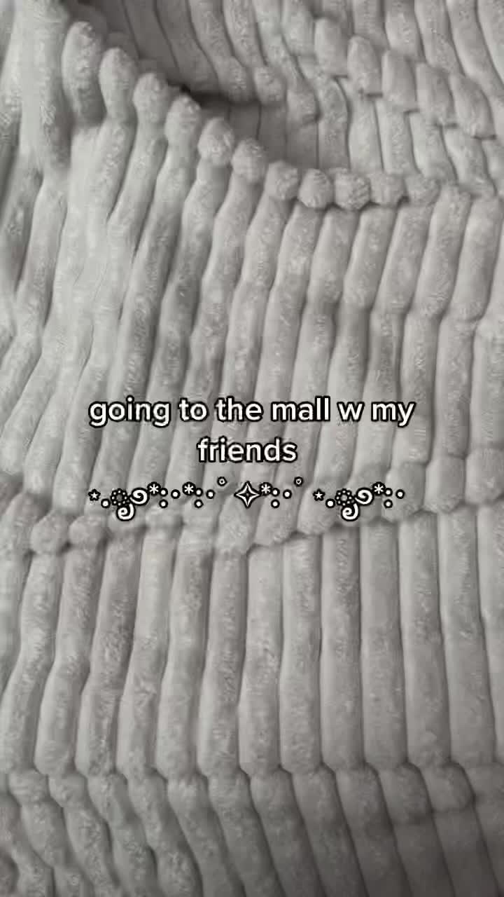@<3
