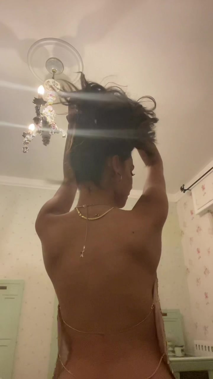 @F.