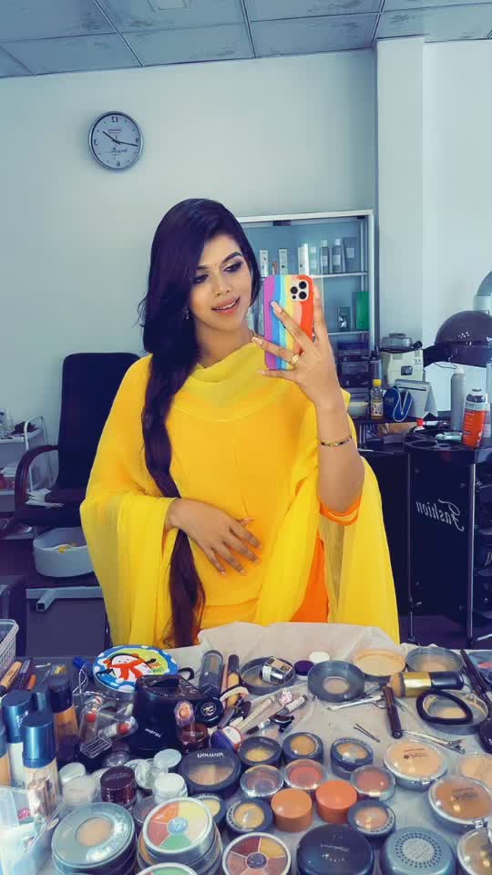 @Heshani Liyadipita