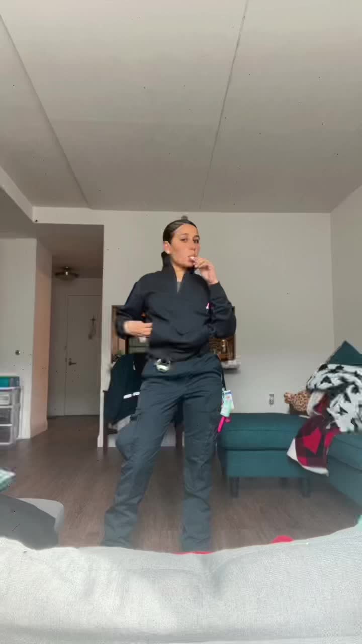 @_.angiexoxo