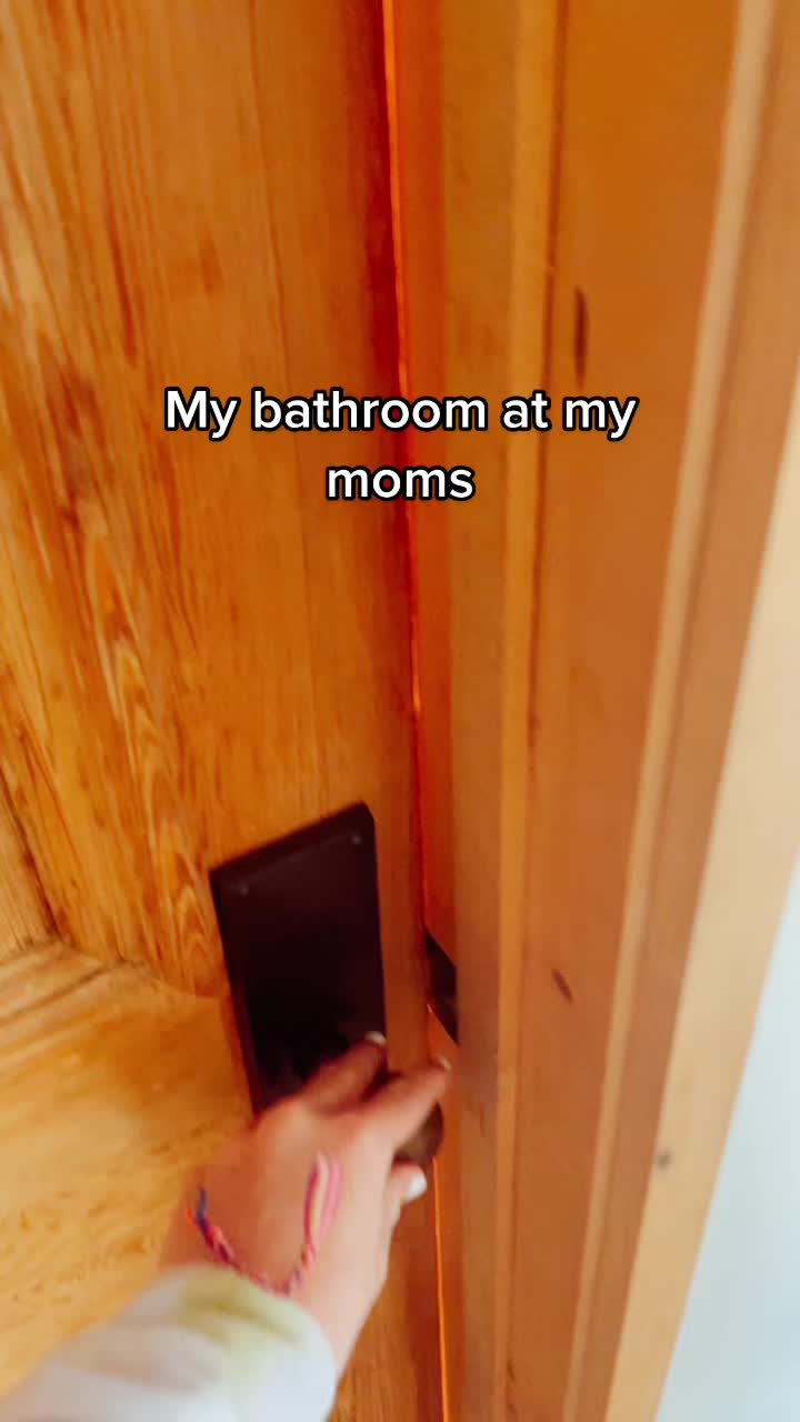 @adorex0x0