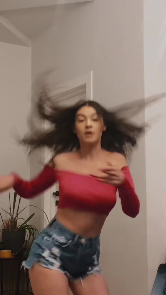 @Erika Isac