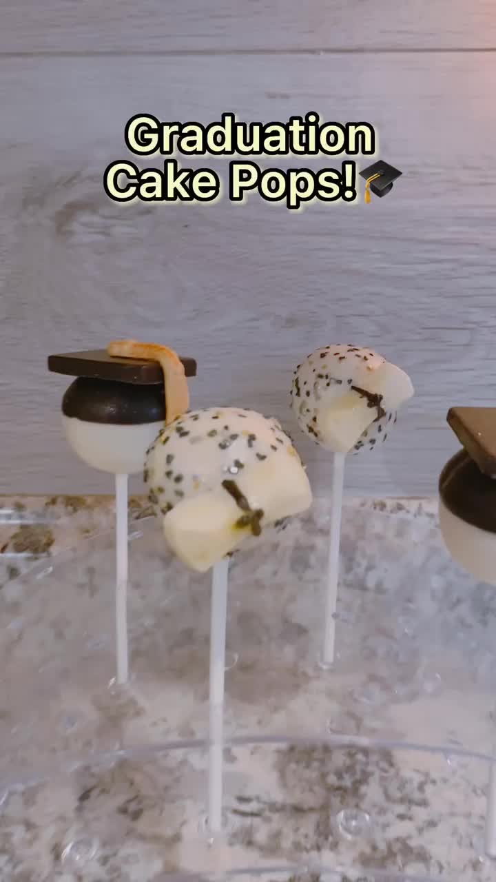 @Cake Poppin by gina
