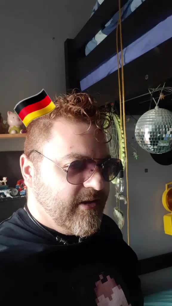 @ⓢⓘⓘⓘⓘⓘⓝⓖ