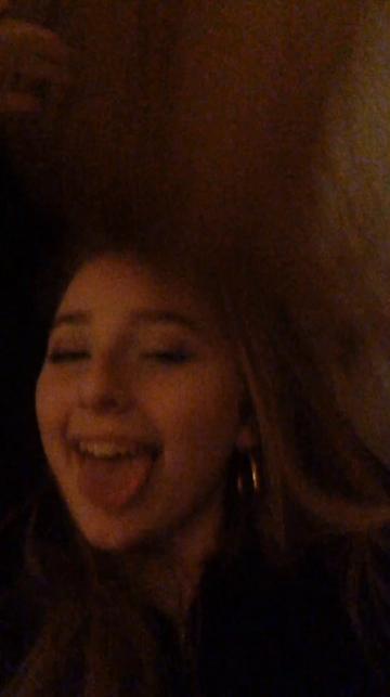 @ava cozens👅
