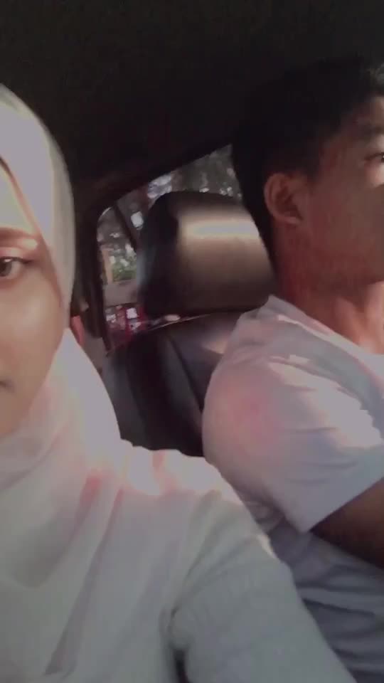 @farah_muhadi